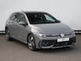 Volkswagen Golf GTE 1.5 eHybrid 272 PK | Panormadak | Trekhaak | Camera | 18" inch velgen |