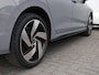 Volkswagen Golf GTE 1.5 eHybrid 272 PK | Panormadak | Trekhaak | Camera | 18" inch velgen |
