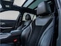 BMW 3-Serie Touring 330e xDrive High Exe M-Sport PANO LASER HARMAN KARDON HUD TREKHAAK CAMERA 19 INCH BOMVOL!!