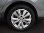 Volkswagen Golf 1.0 TSI Comfortline Business | Panoramadak | Trekhaak | Stoelverwarming | Full LED | Camera | Park Assist | Carplay | Navigatie | Adaptive cruise | DAB | Massage | Climate control