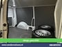 Volkswagen Transporter 2.0 TDI 150pk **Marge, GEEN BTW** L2H1 Euro6 Airco | 2500kg Trekhaak | Cruisecontrol | Stoelverwarming Parkeersensoren, Bijrijdersbank