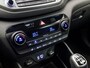Hyundai Tucson 1.6 T-GDi Sport (NAVIGATIE, CLIMATE, CAMERA, STOELVERWARMING, SPORTSTOELEN, TREKHAAK, GETINT GLAS, CRUISE, LM VELGEN, NIEUWSTAAT)