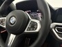 BMW 3-Serie 318i High Executive M-Sport | Pano | Virtual | Sfeer | Camera | HuD | Carplay | Stoelverw.