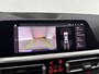 BMW 3-Serie 318i High Executive M-Sport | Pano | Virtual | Sfeer | Camera | HuD | Carplay | Stoelverw.