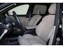Volvo EX90 Performance Ultra 7p. 111 kWh - Luchtvering - Panoramadak - IntelliSafe Assist & Surround - 360º Camera - Bowers & Wilkins audio - Verwarmde voorstoelen, stuur & achterbank - Parkeersensoren voor & achter - Geventileerde voorstoelen - Head up display - Extra getint glas - Elektr. inklapbare trekhaak - 22' LMV