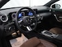 Mercedes-Benz A-klasse 250e Star Edition AMG Line | Panoramaschuifdak | Night | Stoelverwarming voor | Achteruitrijcamera | Interieur Bahia Bruin |