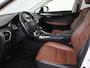Lexus NX 300h AWD Luxury Line | Sunroof | Elektrische Achterklep | Elektrische Voorstoelen |