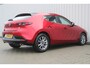 Mazda 3 2.0 e-SkyActiv-X M Hybrid 180 | Incl. 12 maanden garantie | Adaptieve cruise control | Airco | Apple carplay/Android auto | Navigatie | DAB radio | Head-up display | Parkeersensoren |