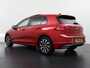 Volkswagen Golf 1.0 eTSI Life VAN €25.900,- NU VOOR SLECHTS €22.877,- Uw LENTEVOORDEEL €3.023,- |DODE HOEK | PANORAMADAK | AMBIENT LIGHT | ADD. CRUISE | VIRTUAL DASH | NAVIGATIE | MATRIX LED | COMFORT PACK |  RIJKLAARPRIJS incl. 12mnd BOVAG| STOELVERWARMING