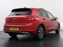 Volkswagen Golf 1.0 eTSI Life VAN €25.900,- NU VOOR SLECHTS €22.877,- Uw LENTEVOORDEEL €3.023,- |DODE HOEK | PANORAMADAK | AMBIENT LIGHT | ADD. CRUISE | VIRTUAL DASH | NAVIGATIE | MATRIX LED | COMFORT PACK |  RIJKLAARPRIJS incl. 12mnd BOVAG| STOELVERWARMING