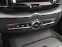 Volvo XC60 2.0 T8 Plug-in hybrid AWD R-Design 310pk AUTO | 360° camera | Leren bekleding | Elektrisch verstelbare voorstoelen | Stoelverwarming | Cruise control adaptief | Trekhaak | 21" LMV |