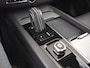 Volvo XC60 2.0 T8 Plug-in hybrid AWD R-Design 310pk AUTO | 360° camera | Leren bekleding | Elektrisch verstelbare voorstoelen | Stoelverwarming | Cruise control adaptief | Trekhaak | 21" LMV |