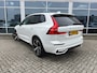Volvo XC60 2.0 T8 Plug-in hybrid AWD R-Design 310pk AUTO | 360° camera | Leren bekleding | Elektrisch verstelbare voorstoelen | Stoelverwarming | Cruise control adaptief | Trekhaak | 21" LMV |