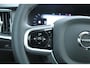 Volvo V90 2.0 T8 Plug-in hybrid AWD Ultra Dark Bowers & Wilkins premium audio | Panoramadak | 360" Camera | Semi elektrische trekhaak | Stoelventilatie | Stuurwiel verwarming | Stoelverwarming voorzijde | Achterbank verwarming