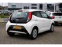 Toyota Aygo 1.0 VVT-i x-play APPLE CARPLAY/ HILL HOLD/ LED