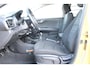 Kia Stonic 1.0 T-GDi DynamicLine | Trekhaak | Camera | Parkeersensoren | Clima | Privacy Glass | Cruise Control