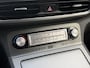 Hyundai Kona Electric EV Premium 64 kWh Automaat / SOH 100% / HUD / Stoelverwarming / ACC / Dodehoek Detecetie / Apple Carplay & Android Auto / Elektr. Stoel verstelling / Lederen Bekleding / Krell Audio /