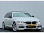 BMW 3-Serie Touring 328i High Executive | M-pakket | Panorama | Automaat |