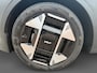 Kia EV3 Plus Advanced 58.3 kWh NIEUWSTAAT | SCHERP | RESTERENDE FABRIEKSGARANTIE TM 2035 | LEER | OPEN DAK | STOEL & STUURVERWARMING
