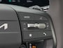 Kia EV3 Plus Advanced 58.3 kWh NIEUWSTAAT | SCHERP | RESTERENDE FABRIEKSGARANTIE TM 2035 | LEER | OPEN DAK | STOEL & STUURVERWARMING
