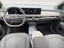 Kia EV3 Plus Advanced 58.3 kWh NIEUWSTAAT | SCHERP | RESTERENDE FABRIEKSGARANTIE TM 2035 | LEER | OPEN DAK | STOEL & STUURVERWARMING