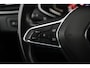 Renault Clio 1.0 TCe Intens 101PK Navigatie Half Leder 16 inch Sfeerverlichting Carplay Android Achteruitrijcamera Cruise Climate Control LED