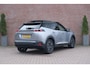 Peugeot e-2008 EV 50 kWh 136pk GT Pack | Navi | App Connect | Climate | Adaptive Cruise | Panoramadak | Keyless | Camera | Stoelverwarming