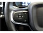 Volvo XC40 1.5 T4 155kW/211pk DCT7 Plug-in hybrid Ultimate Bright PANORAMADAK + HARMAN/KARDON + TAILORED WOOL INTERIEUR + ADAPT.CRUISE + MATRIX LED + LANE ASSIST + STOEL-&STUURVERWARMING + CAMERA + BLIS + EL.STOELEN + PARKSENSOREN V&A + 19" LM-VELGEN!!