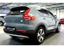 Volvo XC40 1.5 T4 155kW/211pk DCT7 Plug-in hybrid Ultimate Bright PANORAMADAK + HARMAN/KARDON + TAILORED WOOL INTERIEUR + ADAPT.CRUISE + MATRIX LED + LANE ASSIST + STOEL-&STUURVERWARMING + CAMERA + BLIS + EL.STOELEN + PARKSENSOREN V&A + 19" LM-VELGEN!!