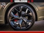 Audi RS Q8 RSQ8 600PK 4.0 TFSI | MATT OLIVE GREEN | QUATTRO | MEGA VOLLE RSQ8 | BANG & OLUFSEN | HUD | 4 WIELBESTURING | 23 INCH AUDI SPORT WHEELS | RS BEKLEDING ZWART | PANO | SOFTCLOSE | De Lamborghini Urus en Audi RS Q8 zijn beide supersnelle SUV's met dezelfde basis (4.0L V8 twin-turbo motor van de VW Group)