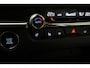 Mazda CX-30 2.0 e-SkyActiv-X Luxury i-Activsense automaat met all-weather banden : dealer onderhouden