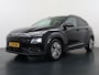 Hyundai Kona Electric EV 64kWh 204pk SOH 100% Premium Leer Warmtepomp Head-Up Display Apple Carplay Android Navi Camera Elektr.Stoelen+Leer+Verwarmd+Gekoeld Adaptive Cruise/Stop&Go Zelfsturend Multimedia Forward-Collision-Avoidance-Assist (FCA)Led Keyless DAB+ Keyless Pdc Subwoofer Bluetooth Dodehoek detector Privacy Glas Rijstrooksensor 1e Eigenaar Origineel Nederlandse Auto