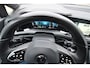 Volkswagen Golf 1.5 eTSI R-Line Business , BIN+BUIT R-LINE , TREKHAAK , A UITRIJ CAM , NAVI , CLIMATR , LMV18 , LED KOPL ,