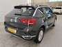 Volkswagen T-Roc 1.0 TSI 116pk Style Executive | Navi | CarPlay | DAB | Parkeersensoren voor en achter | Adaptive Cruise Control