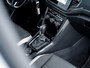 Volkswagen T-Roc 2.0 TSI 4Motion Sport | Navigatie | Stoelverwarming | Parelmoer Lak | Adaptieve Cruise Control | Apple Carplay | Android Auto | 18'' Lichtmetalen Velgen | LED Koplampen | Climate Control | Elektrische Kofferklep |