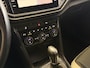 Volkswagen T-Roc 2.0 TSI 4Motion Sport | Navigatie | Stoelverwarming | Parelmoer Lak | Adaptieve Cruise Control | Apple Carplay | Android Auto | 18'' Lichtmetalen Velgen | LED Koplampen | Climate Control | Elektrische Kofferklep |