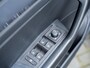 Volkswagen T-Roc 2.0 TSI 4Motion Sport | Navigatie | Stoelverwarming | Parelmoer Lak | Adaptieve Cruise Control | Apple Carplay | Android Auto | 18'' Lichtmetalen Velgen | LED Koplampen | Climate Control | Elektrische Kofferklep |