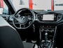 Volkswagen T-Roc 2.0 TSI 4Motion Sport | Navigatie | Stoelverwarming | Parelmoer Lak | Adaptieve Cruise Control | Apple Carplay | Android Auto | 18'' Lichtmetalen Velgen | LED Koplampen | Climate Control | Elektrische Kofferklep |