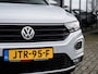 Volkswagen T-Roc 2.0 TSI 4Motion Sport | Navigatie | Stoelverwarming | Parelmoer Lak | Adaptieve Cruise Control | Apple Carplay | Android Auto | 18'' Lichtmetalen Velgen | LED Koplampen | Climate Control | Elektrische Kofferklep |