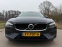 Volvo V60 2.0 T5 Momentum Automaat | Apple CarPlay/Android Auto | H-Leder | 18" Velgen | Navi | Clima | PDC | Cruise | LED |