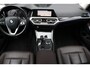 BMW 3-Serie 320i High Executive - Leder - Stoelverwarming - Dealer onderhouden - Luxery line 18 Inch Lichtmetalen velgen