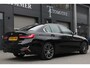 BMW 3-Serie 320i High Executive - Leder - Stoelverwarming - Dealer onderhouden - Luxery line 18 Inch Lichtmetalen velgen