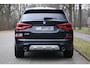 BMW X3 xDrive20i X-Line | 20" | HUD | Trekhaak | Keyless | LED | Hifi | Alarm kl.3 | Sportstoelen | Stoelverwarming | Live Cockpit Pro | Etc.