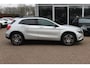 Mercedes-Benz GLA 180 Ambition / Panoramadak / Half leder / Navigatie / Urbanpakket / 18'' / Cruise Control