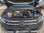 Volkswagen T-Roc 1.5 TSI DSG | Black Style | Matrix Led | Standkachel | Navi | App-conn.