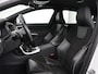 Volvo V60 2.0 T4 Sport | Adaptive cruise | Stoelverwarming | Camera | Trekhaak | Leder/Alcantara | Bi-Xenon | Sportstoelen | Climate control | R Design