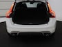 Volvo V60 2.0 T4 Sport | Adaptive cruise | Stoelverwarming | Camera | Trekhaak | Leder/Alcantara | Bi-Xenon | Sportstoelen | Climate control | R Design