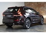 Volvo XC60 T6 Plug-in hybrid AWD Ultra Dark | Panoramadak | Verwarmbare voorstoelen+stuurwiel+achterbank | Premium audio by Harman Kardon | 360° Parkeercamera | Head-up display | Parkeersensoren voor + achter | Google infotainment