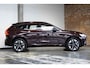 Volvo XC60 T6 Plug-in hybrid AWD Ultra Dark | Panoramadak | Verwarmbare voorstoelen+stuurwiel+achterbank | Premium audio by Harman Kardon | 360° Parkeercamera | Head-up display | Parkeersensoren voor + achter | Google infotainment