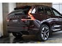 Volvo XC60 T6 Plug-in hybrid AWD Ultra Dark | Panoramadak | Verwarmbare voorstoelen+stuurwiel+achterbank | Premium audio by Harman Kardon | 360° Parkeercamera | Head-up display | Parkeersensoren voor + achter | Google infotainment